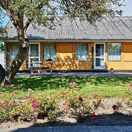 Hostel & Frederiksværk